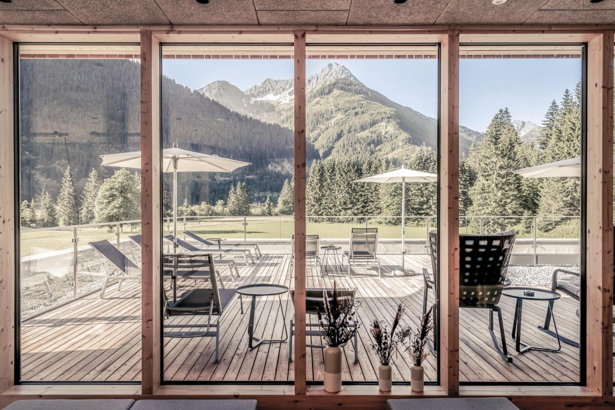 Boutique Hotel Lechzeit Elmen Luaran gambar